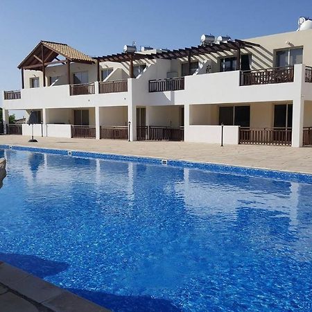 C5 Vanessa Poolside Apartment Peyia Buitenkant foto